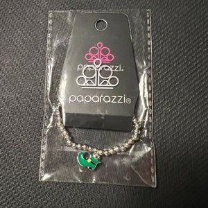 🤩 $5 SALE! 🤩 NWT Paparazzi St. Patrick’s Day leprechaun shoe charm bracelet ☘️